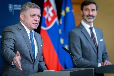 Fico a Gaza vlada sa pridala k vyzve na zastavenie vojny