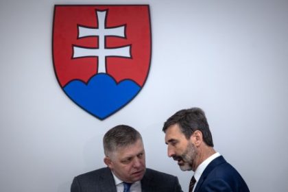 Ficova zahranicna politika ako cesta k balkanizacii Slovenska