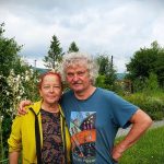 Navrhuju klimaticke zahrady O dvoroch a zahradach s dokonaly mi travnikmi a tujami si myslime svoje
