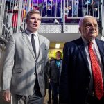 Zena obvinila politika z nasilia novinarka to schytala