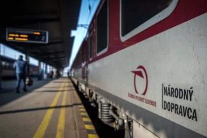 Konkurencia na zeleznici je skvela povedal Raz