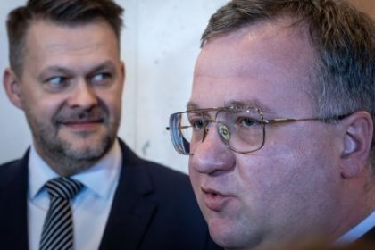 Napad s digitalnou danou velkych technologickych platforiem