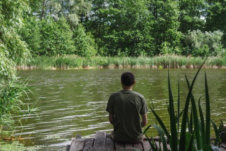 O destruktivnej osamelosti a liecivej samote