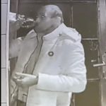 Policajti v Michalovciach poslali zlodeja vratit mobily