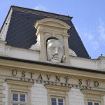 S nezbytocnymi prietahmi sa musi vyrovnat sudnictvo