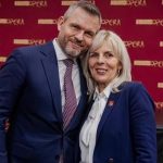Sestra prezidenta Eva Pellegrini Keby boli vsetci cestni ako moj brat bolo by to ine