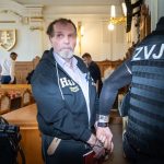 Vykrik zbran zaznel pri utoku na premiera po prvom vystrele