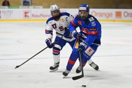 Vytiahnu zapisniky a pisu si kto stoji za draft Ako vnimaju Hlinka Gretzky Cup skauti z NHL