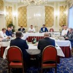 Zacinasa politicky boj roka Fico trva na nezvyseni DPH no s Hlasom a SNS ma konfliktne body