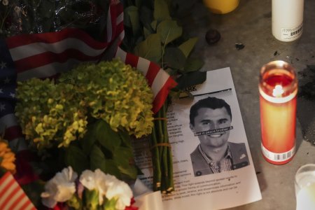 Americania maju podozriveho z vrazdy Charlieho Kirka