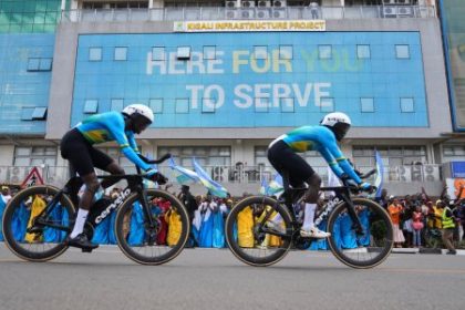 Cyklistom radili aby sa Rwande vyhli Pogacar mysli na obhajobu na MS caka ho tazka trat