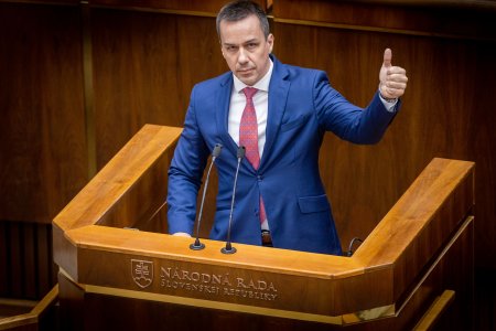 Ekonomicky newsfilter Zacal sa experiment s nutenou pracou