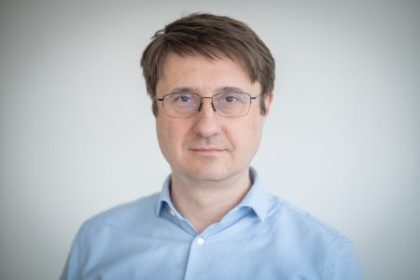 Pomaly ekonomicky rast si vybera dan firmy prepustaju