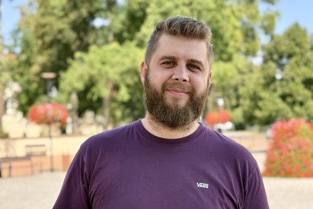 Recept na jeho knedlu videli dva miliony ludi Ucitel z hotelovej akademie radi ako urobit vyvar stavnate rezne ale aj veceru na vyrocie