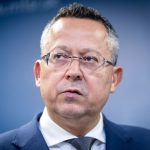 Vlada chce predvolebny slub s hypotekami hodit na banky