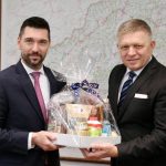 Vlada nezdrazie len pochutky ale aj potraviny