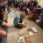 Vysoka patka Nacuvat orchestru zbernych surovin Petr Valek a jeho surova poezia zvuku