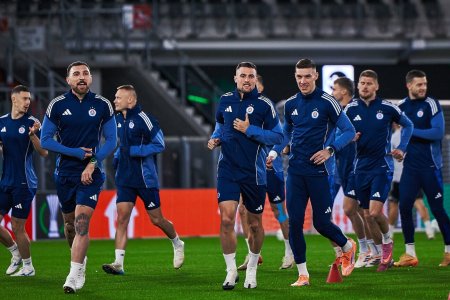 Holandsky novinar Slovan jasne prehra rozdielovi su styria hraci Komantator Eredivisie Moze vyuzit slabiny Alkmaaru