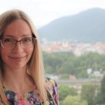 Politici pouzivaju kvir ludi ako mocensku zbran hovori psychologicka