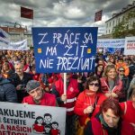 Pred parlamentom protestovali odborari Odmietame byt rukojemnikmi rozpoctu