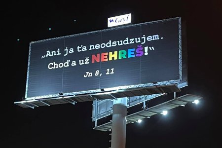 Radikalne katolicke skupiny dostavaju miliony eur zo zahranicia