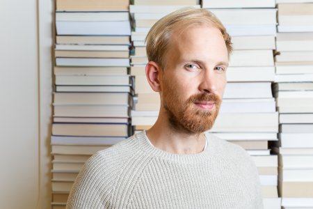 Rutger Bregman Knihou Ludskost som stvoril monstrum