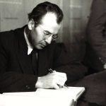 Zabudnuty odkaz diplomata ktory si odmietol podat ruku s agresorom