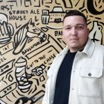 Barber Kevin Kalmar Co barber pocuje to tam ostane