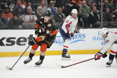 Carlsson je vo vlastnej lige aj odvazne rozhodnutia pomohli Anaheim sa chce vratit do play off
