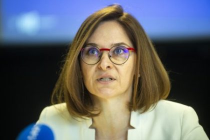 Dlugosova o zruseni Uradu na ochranu oznamovatelov Je to flagrantny politicky zasah