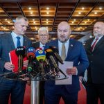 Huliakovci maju blokacnu mensinu no proti koalicii nepojdu Novela o hazarde zrejme stroskota