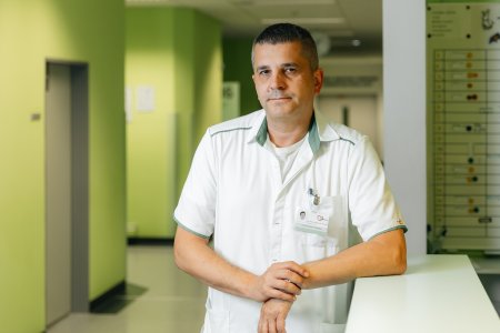 Kardiochirurg o brifingu s ministrom Migalom