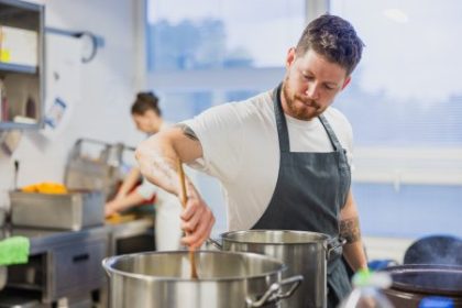 Michal Kordos V michelinskej restauracii som videl ako sefkuchar rozplakal dospeleho muza