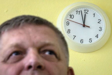 Nepodanie ziadosti vlady o vyslovenie dovery podlamuje legitimitu Narodnej rady