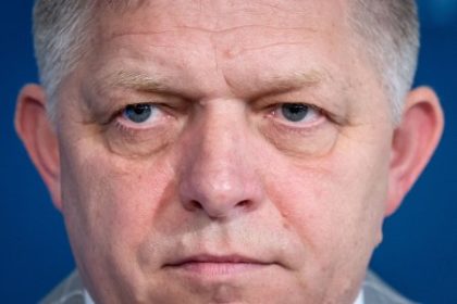 Newsfilter Premier opustil dvakrat za den