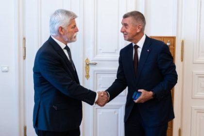 Pavel sa rozhodol nevymenovat Turka spor sa vyostruje