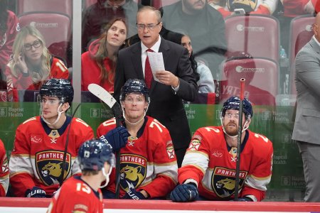 Rano s NHL Florida riesi absencie Barkov spustil domino efekt Hraci sa zranili pri treningu aj na grilovacke