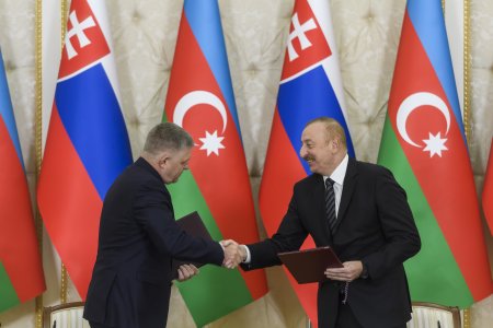 Azerbajdzan dalsia diktatura ktoru Fico chvali
