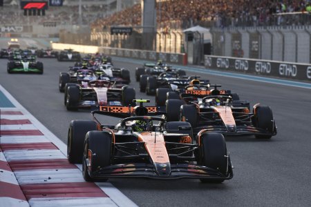 Dzentlmeni z Mclarenu a Verstappen ako hororova postava