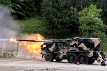 Kalinak stihol uzavriet zmluvy za 14 miliardy so statnymi zbrojovkami