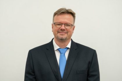 Najekologickejsi je zivy stromcek z vasho okolia