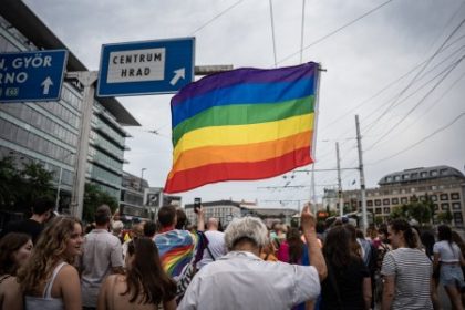 Prinesie rozhodnutie EU o manzelstvach rovnakeho pohlavia sobasnu turistiku