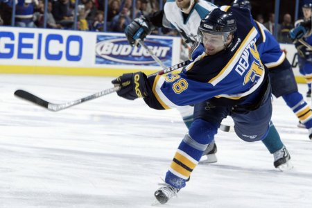 Rano s NHL Bol hviezdou vecera ale dakoval spoluhracom Ako Demitra pred 25 rokmi zafarbil teletext namodro
