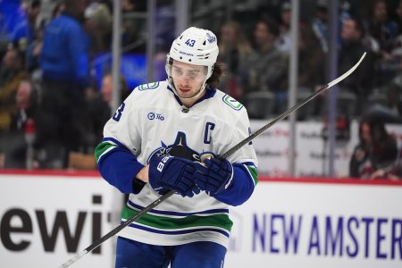 Rano s NHL Nemec zostava New Jersey neponuklo dost za Hugha Quinna Vitazom licitovania je Minnesota