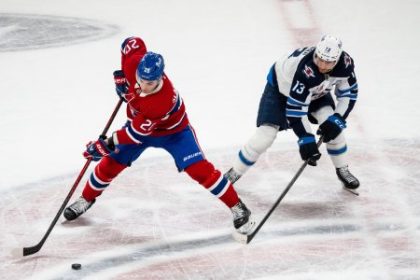 Rano s NHL So Slafovskym Suzuki utoci bez neho sa brani Pozreli sme sa co ukazalo jeho sedem zapasov s Demidovom