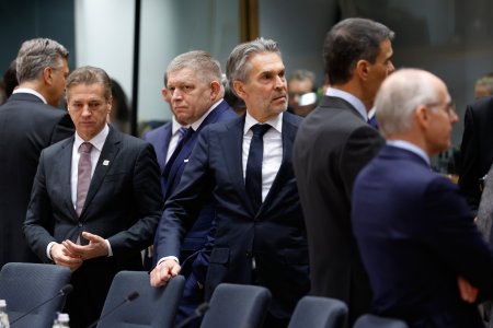 Ukrajina dostane pomoc Fico z nas robi vyvrhelov