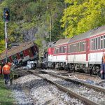 Zverejnili spravu o zrazke vlakov pri Roznave