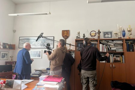 Gasparovicovi sa nepaci jeho portret od reziserky Piussi STVR s vysielanim vyckava a odsuva aj dokument o Caputovej
