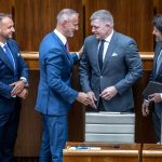 Koalicia podmienuje odvolavania plnou ucastou opozicie Vymyslenu podmienku Smer v minulosti ani raz nedodrzal