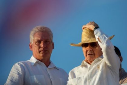 Kubanaci zomreli pri strazeni Madura teraz mozu prist o ropu Trump dufa ze rezim padne aj bez zasahu USA